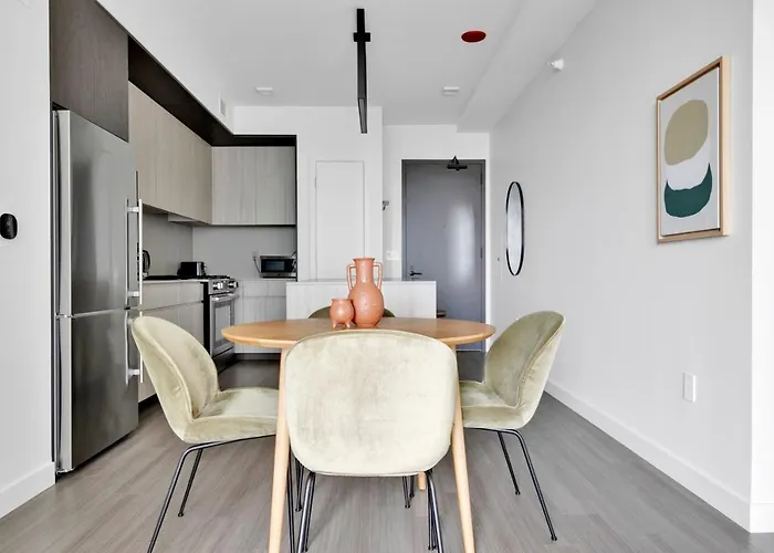 S Loop 2br W Pool Gym Nr Grant Park Chi-740