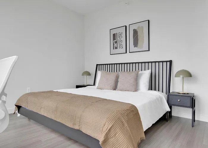 S Loop 2br W Pool Gym Nr Grant Park Chi-740 * Chicago